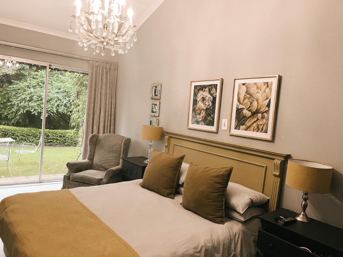 Hotel 35 On Basil Caledon Zewnętrze zdjęcie